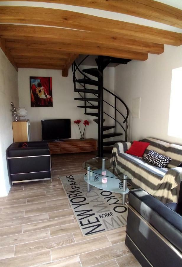 Bed and Breakfast Les 3 Provinces Couffy Exteriér fotografie